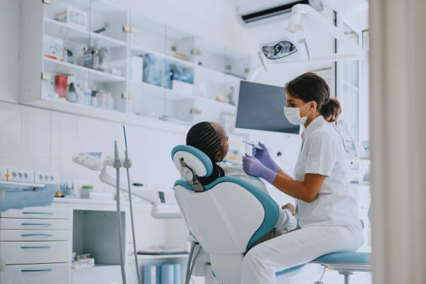 Best Tooth Extraction  in Compton, CA